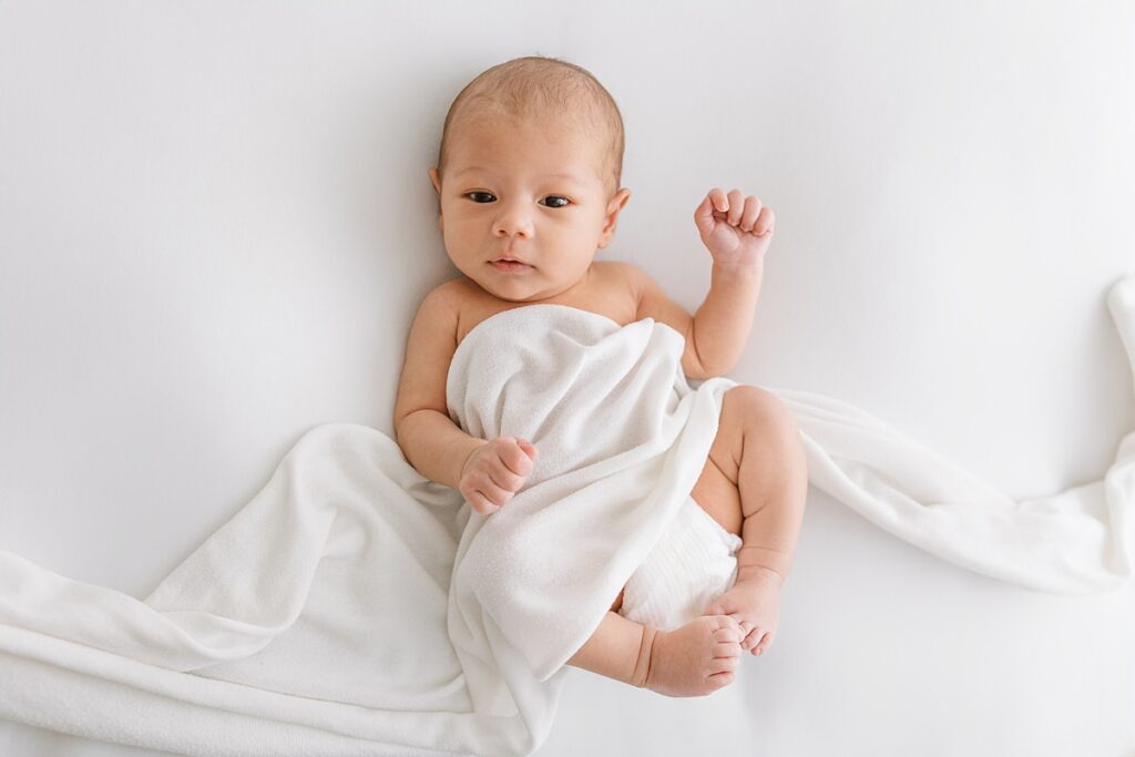 newborn photo highlighting simplicity and baby’s facial features